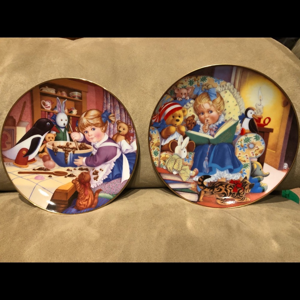 1989 Carol Lawson Plates. Limited Edition.